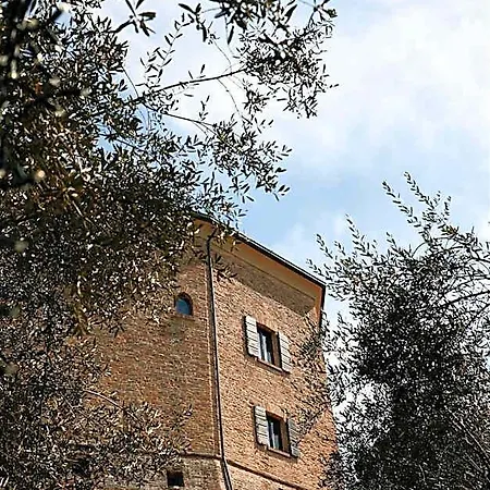Palazzo Viviani - Castello Di Montegridolfo Hotel 4*