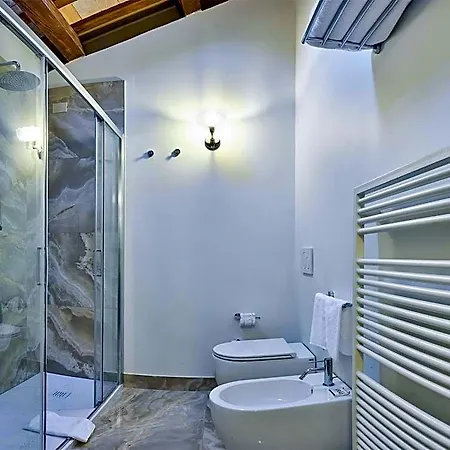 Palazzo Viviani - Castello Di Montegridolfo Hotel 4*
