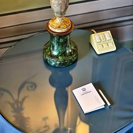 Hotel Palazzo Viviani - Castello Di Montegridolfo