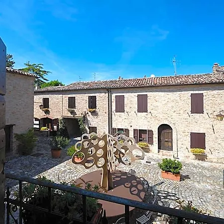 Palazzo Viviani - Castello Di Montegridolfo